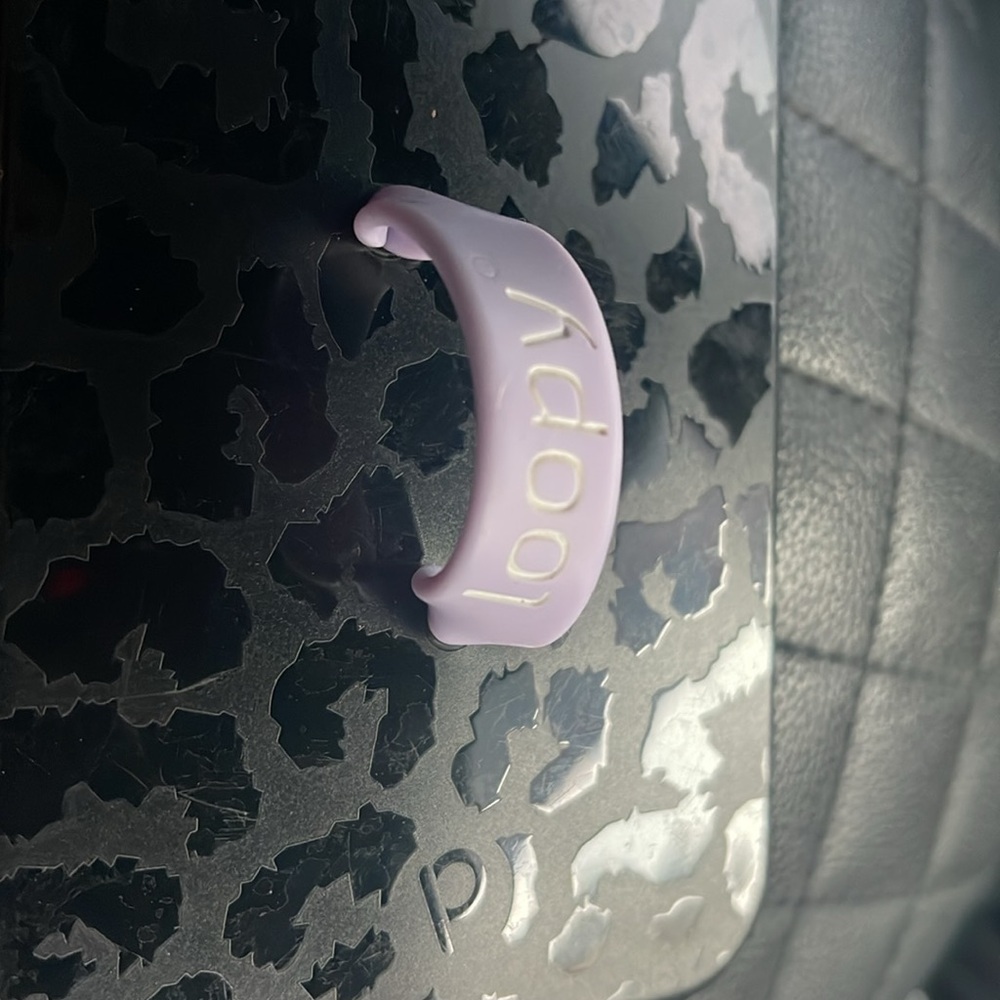 Black leopard Loopy Case - Picture 2 of 4
